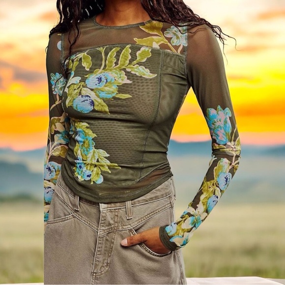 Tops - Floral Print Mesh Top